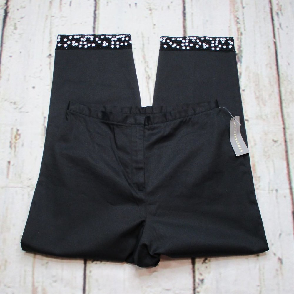 Casual Corner Petites Capri Pants - Picture 3 of 7